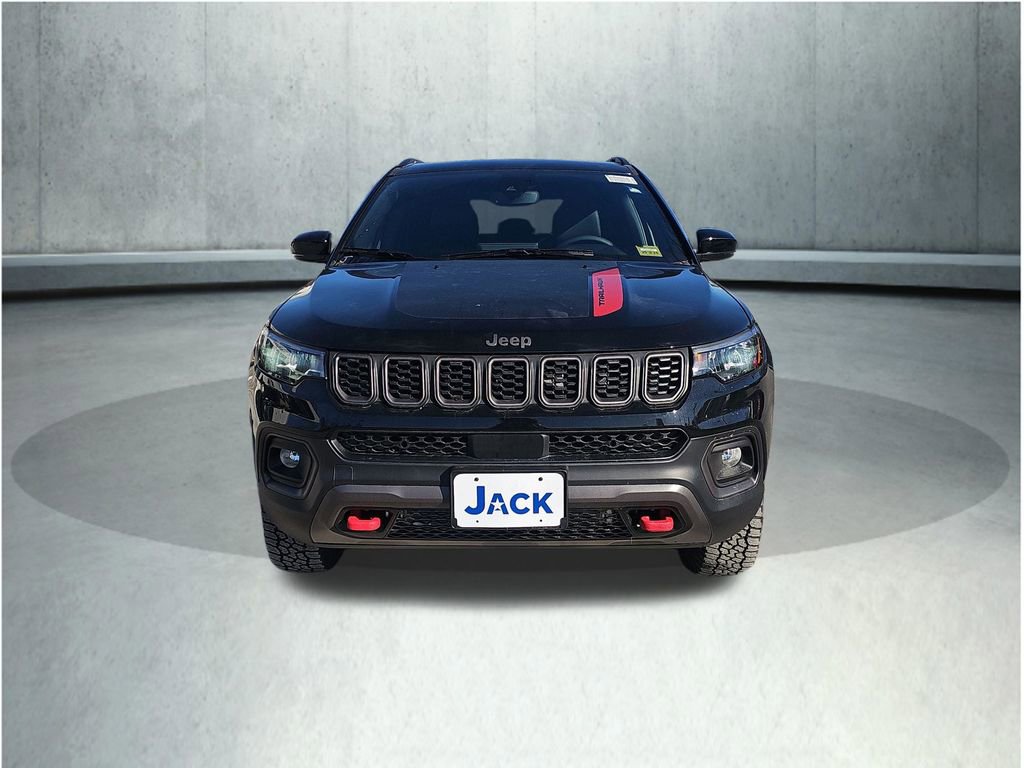 New 2026 Jeep Compass Trailhawk w/ Sun, Sound & Navigation Group AWD/4WD video 1