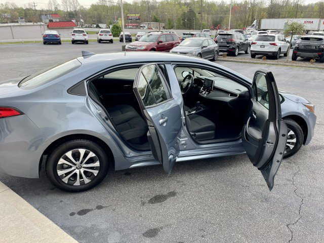 Used 2021 Toyota Corolla LE image 15