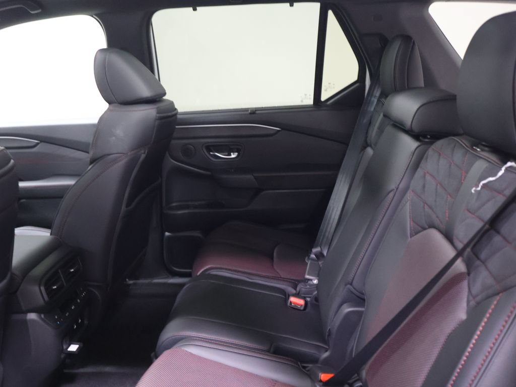 New 2026 Honda Pilot Black Edition image 8