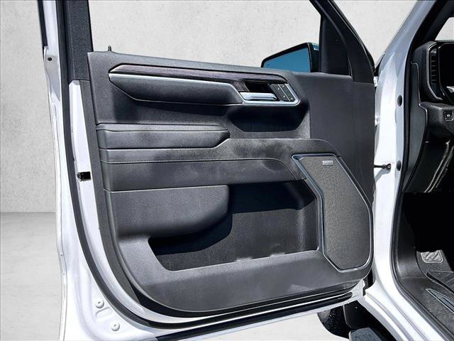 Used 2022 Chevrolet Silverado 1500 LTZ RWD image 18