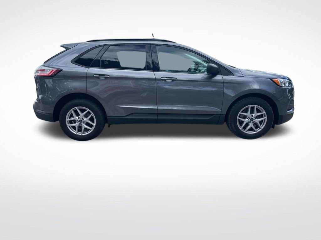 Used 2021 Ford Edge SE FWD image 4