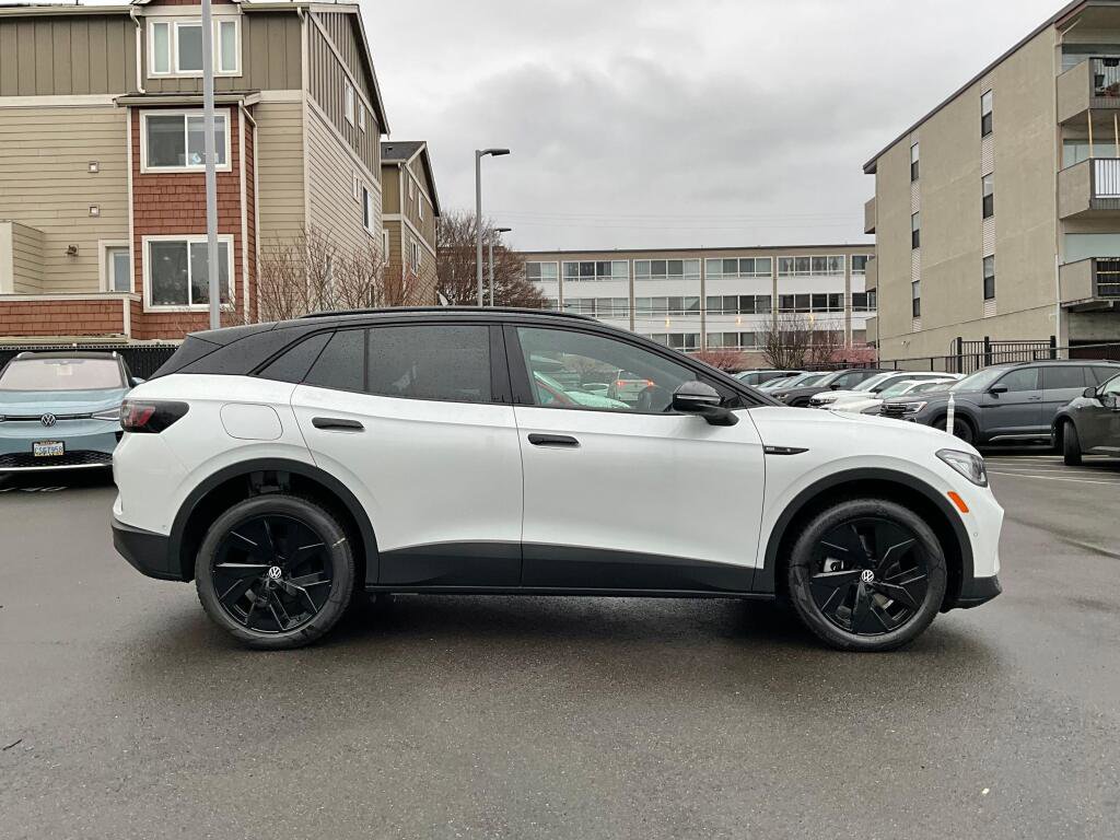 New 2026 Volkswagen ID.4 Pro S Plus image 9