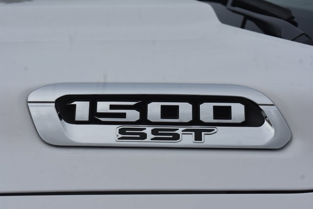 Used 2025 RAM 1500 Laramie w/ Laramie Southwest Edition AWD/4WD image 12