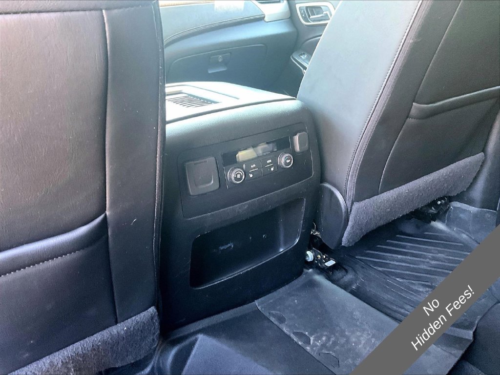 Used 2020 GMC Yukon Denali w/ Denali Premium Package AWD/4WD image 29