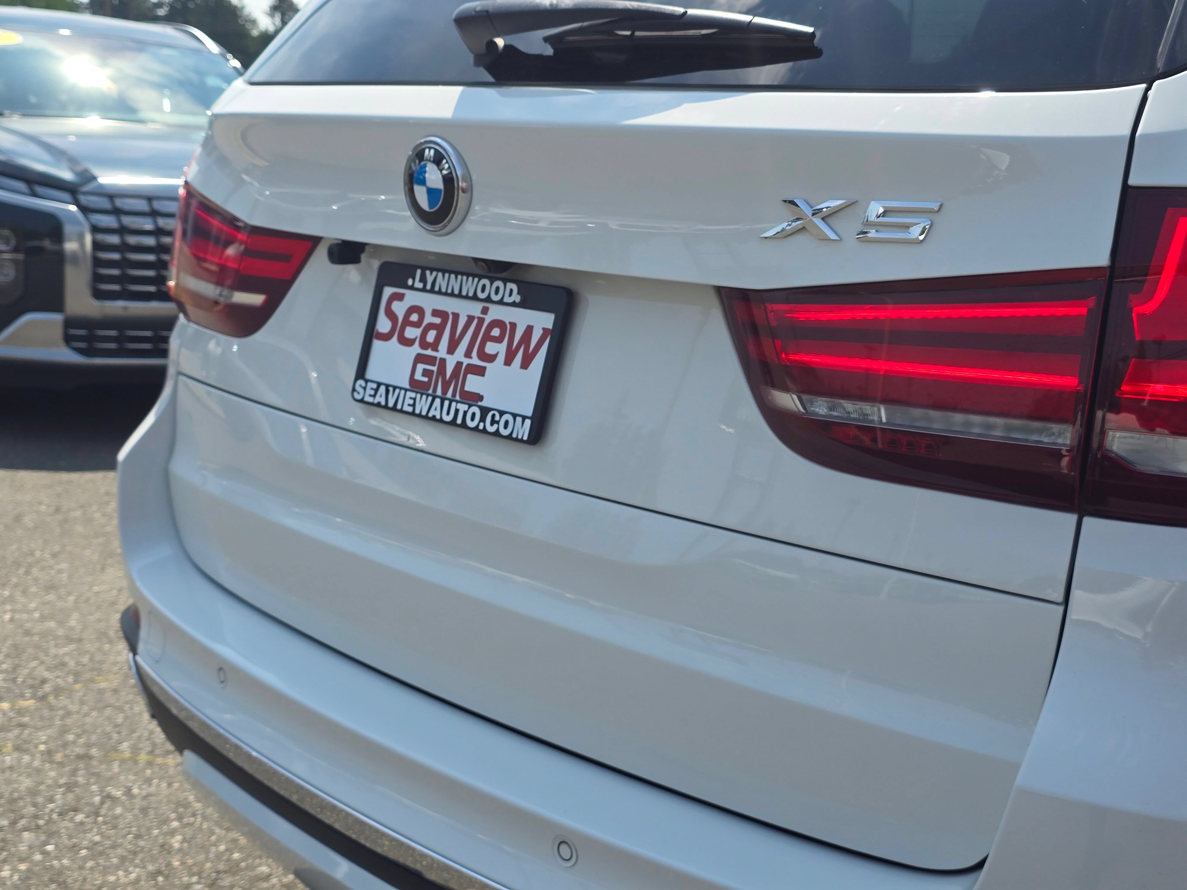 Used 2017 BMW X5 xDrive40e w/ Premium Package AWD/4WD image 13