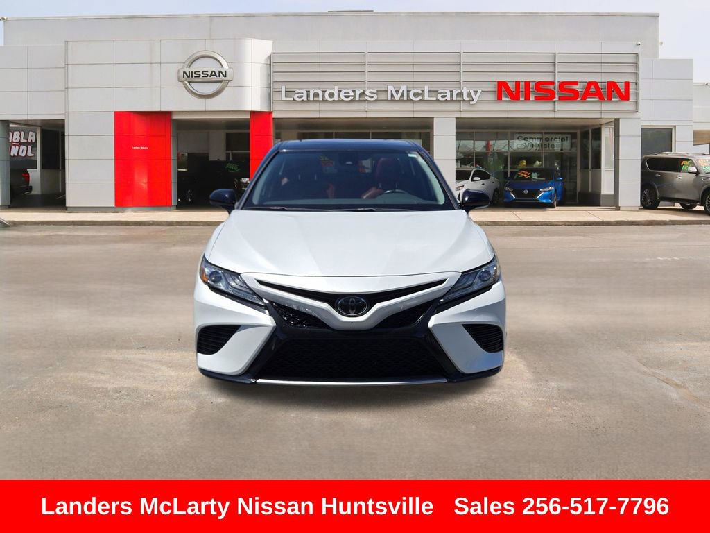 Used 2019 Toyota Camry XSE FWD image 11