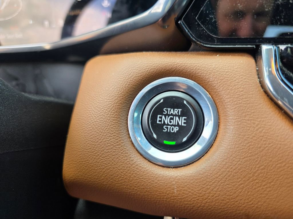 Certified 2023 GMC Canyon AT4 image 19