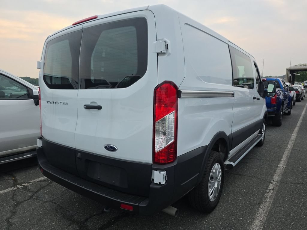 Used 2025 Ford Transit 250 Low Roof w/ Exterior Upgrade Package RWD image 5