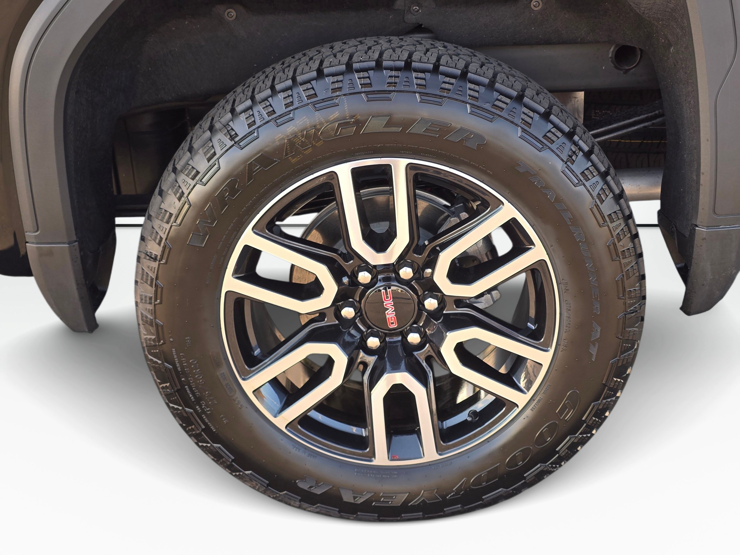 Used 2026 GMC Sierra 1500 AT4 w/ AT4 Premium Package AWD/4WD image 21
