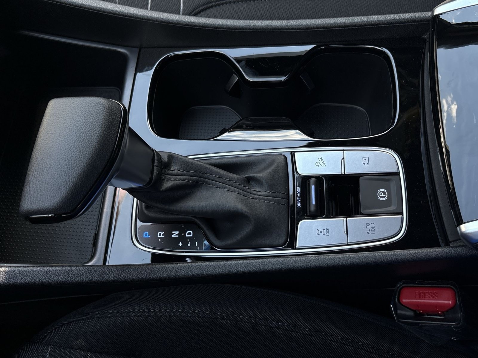 New 2026 Hyundai Santa Cruz SE AWD/4WD image 22