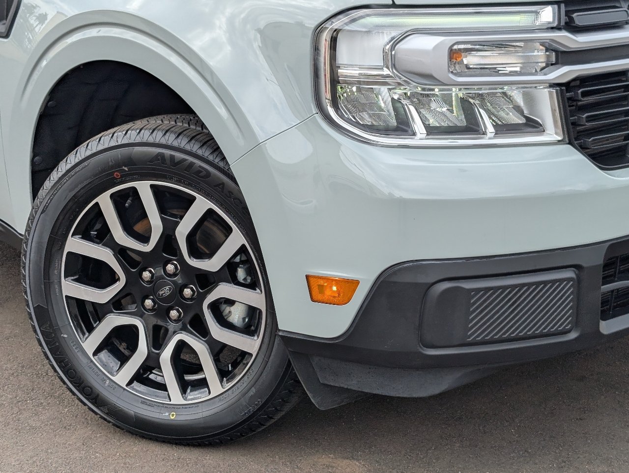 Used 2022 Ford Maverick Lariat w/ Lariat Luxury Package FWD image 10