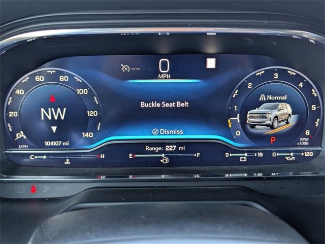 Used 2022 Chevrolet Suburban LT w/ LT Signature Plus Package image 25