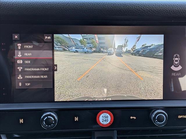 Used 2022 Porsche Macan AWD/4WD image 14