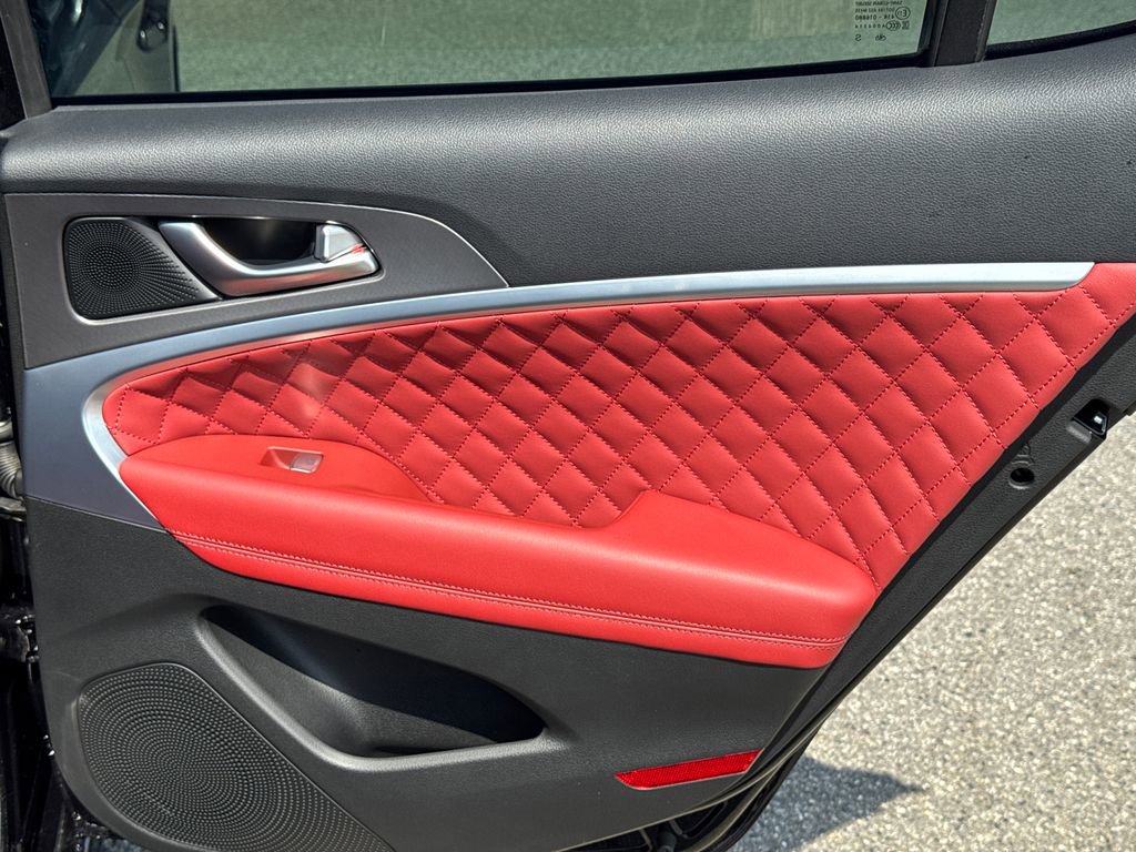 Used 2024 Genesis G70 3.3T Advanced w/ Sport Prestige Package image 16