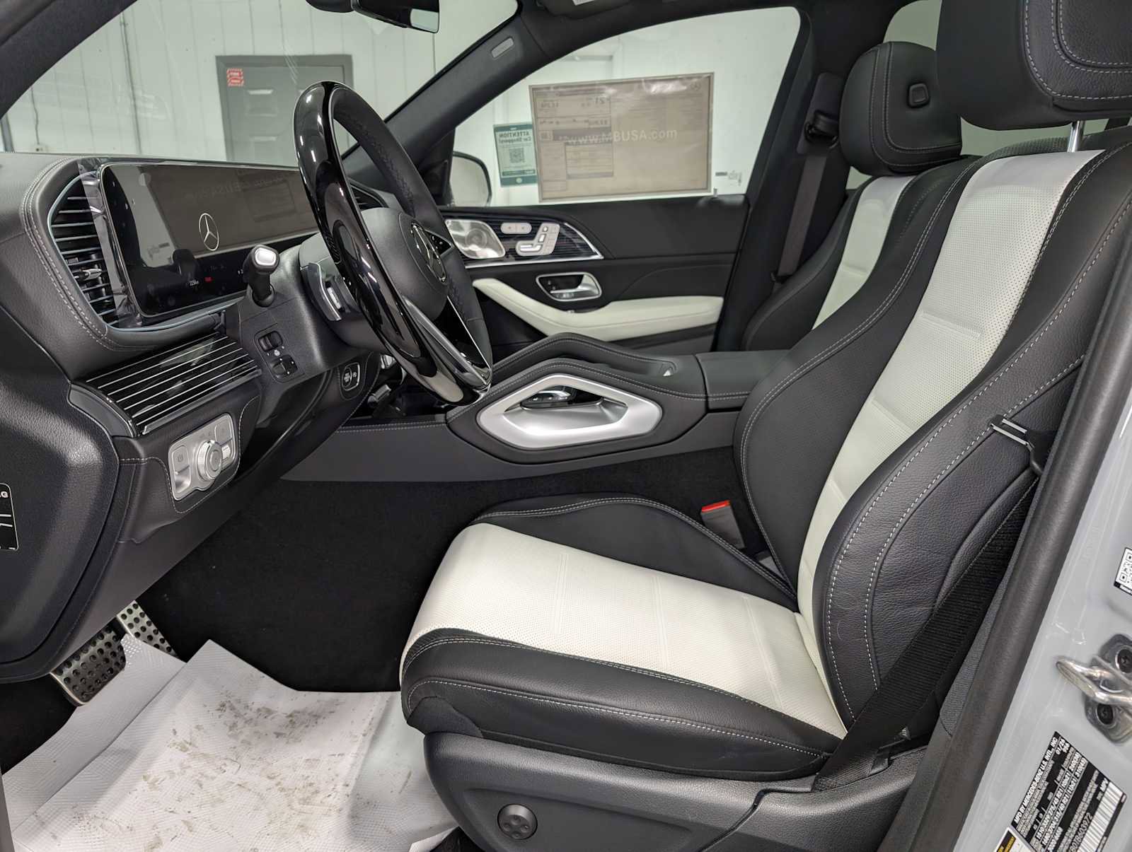 New 2026 Mercedes-Benz GLE 450 GLE 450 image 4