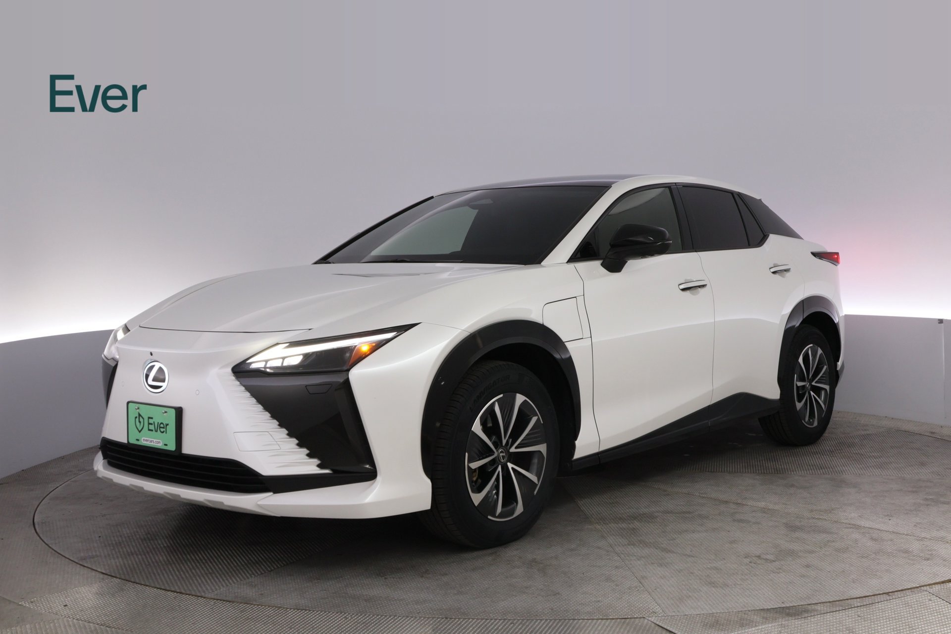 Used 2024 Lexus RZ 300e Premium w/ Technology Package FWD image 2