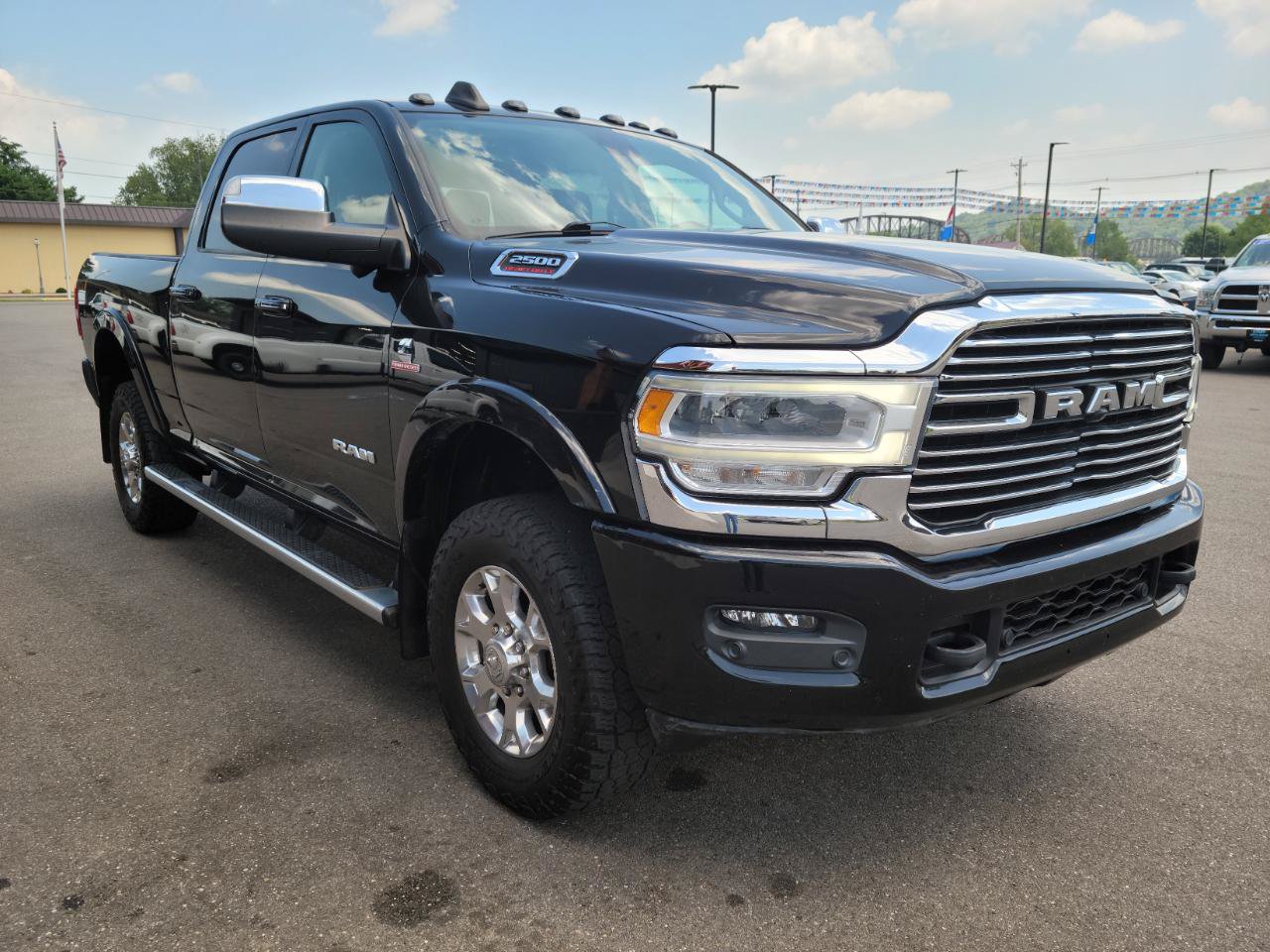 Used 2021 RAM 2500 Laramie AWD/4WD image 3