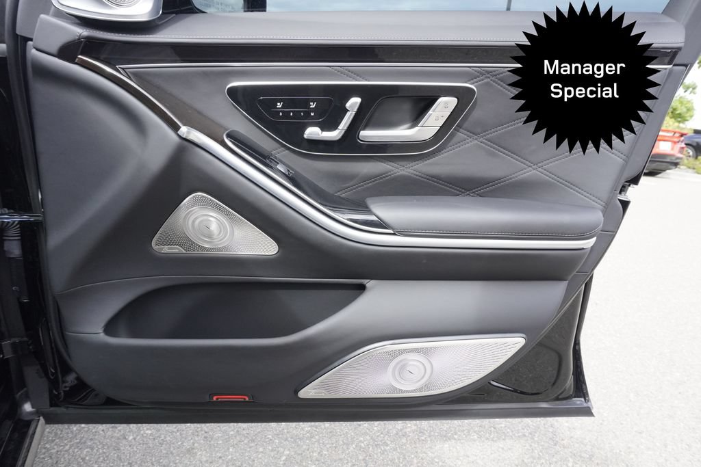 Used 2025 Mercedes-Benz Maybach S 680 4MATIC image 21