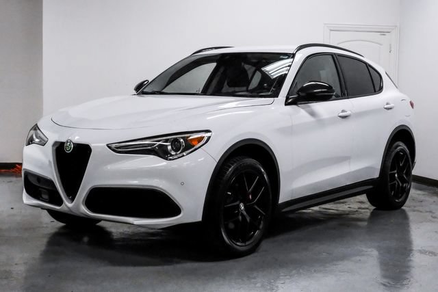 Used 2019 Alfa Romeo Stelvio w/ Nero Edizione RWD image 8