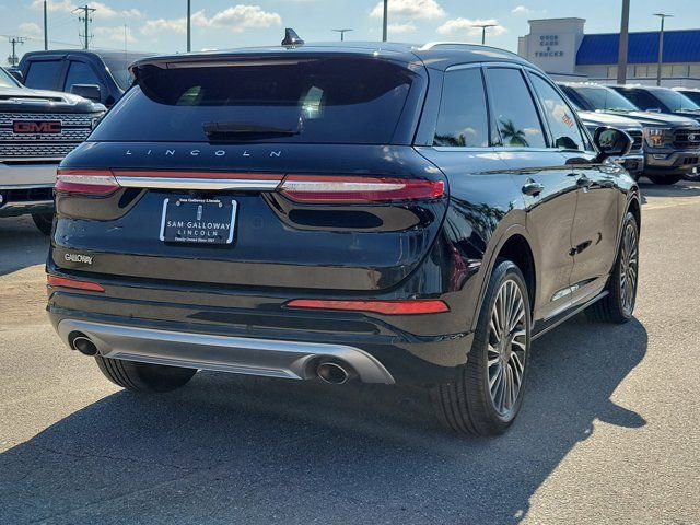 Used 2020 Lincoln Corsair Reserve w/ Equipment Group 201A image 8
