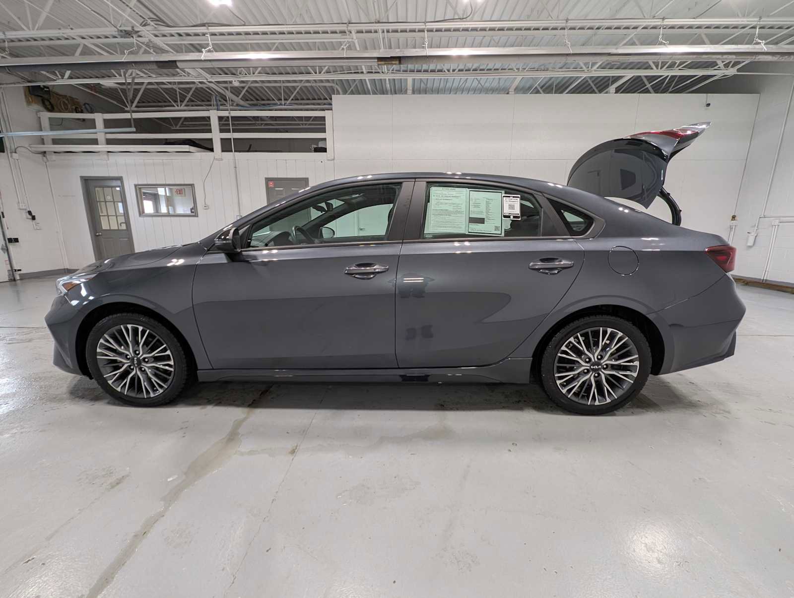 Certified 2023 Kia Forte GT-Line image 12