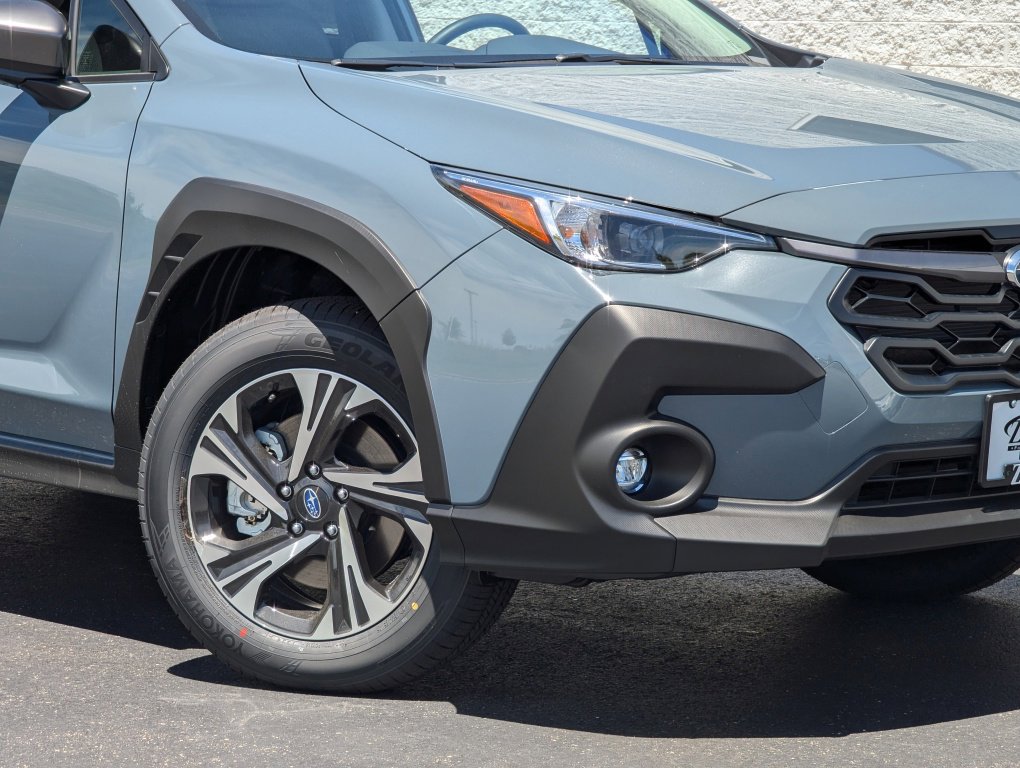 New 2024 Subaru Crosstrek 2.0i Premium video 3