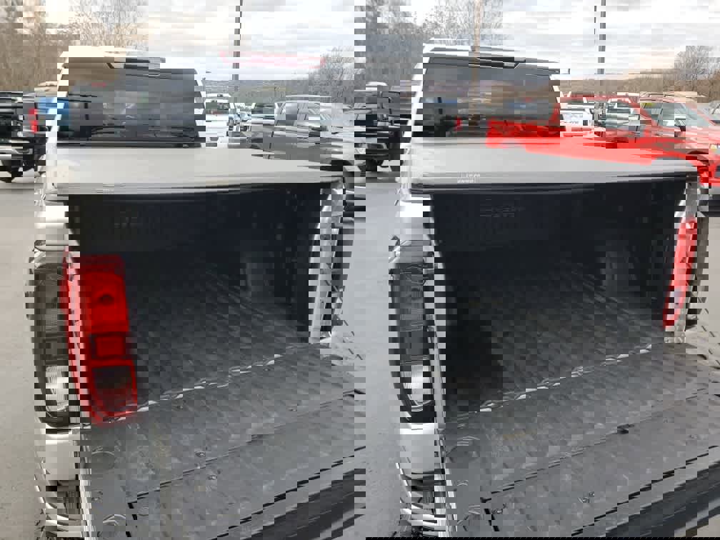 Used 2021 GMC Sierra 1500 Elevation w/ X31 Off-Road Package image 10