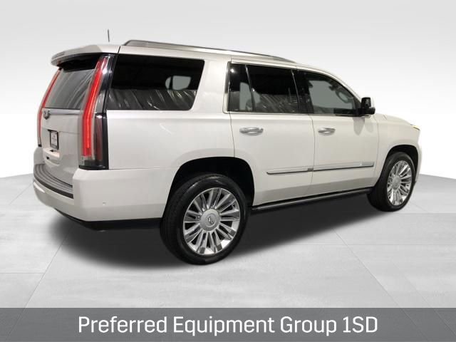 Certified 2018 Cadillac Escalade Platinum AWD/4WD image 3