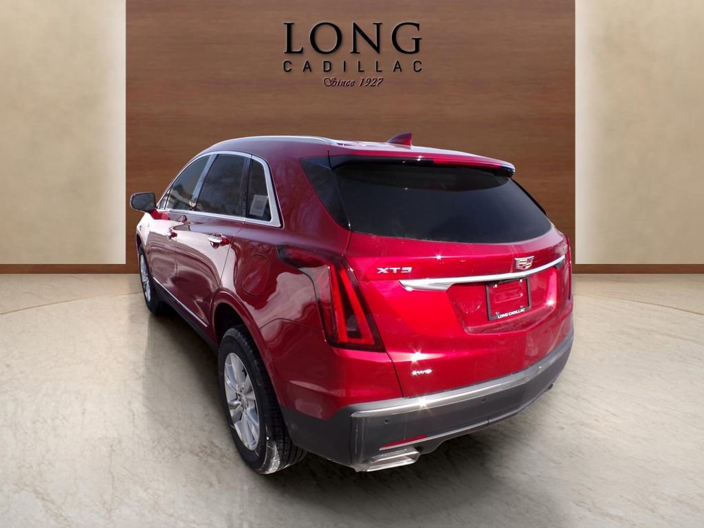 New 2026 Cadillac XT5 Luxury w/ LPO, Floor Liner Package image 5