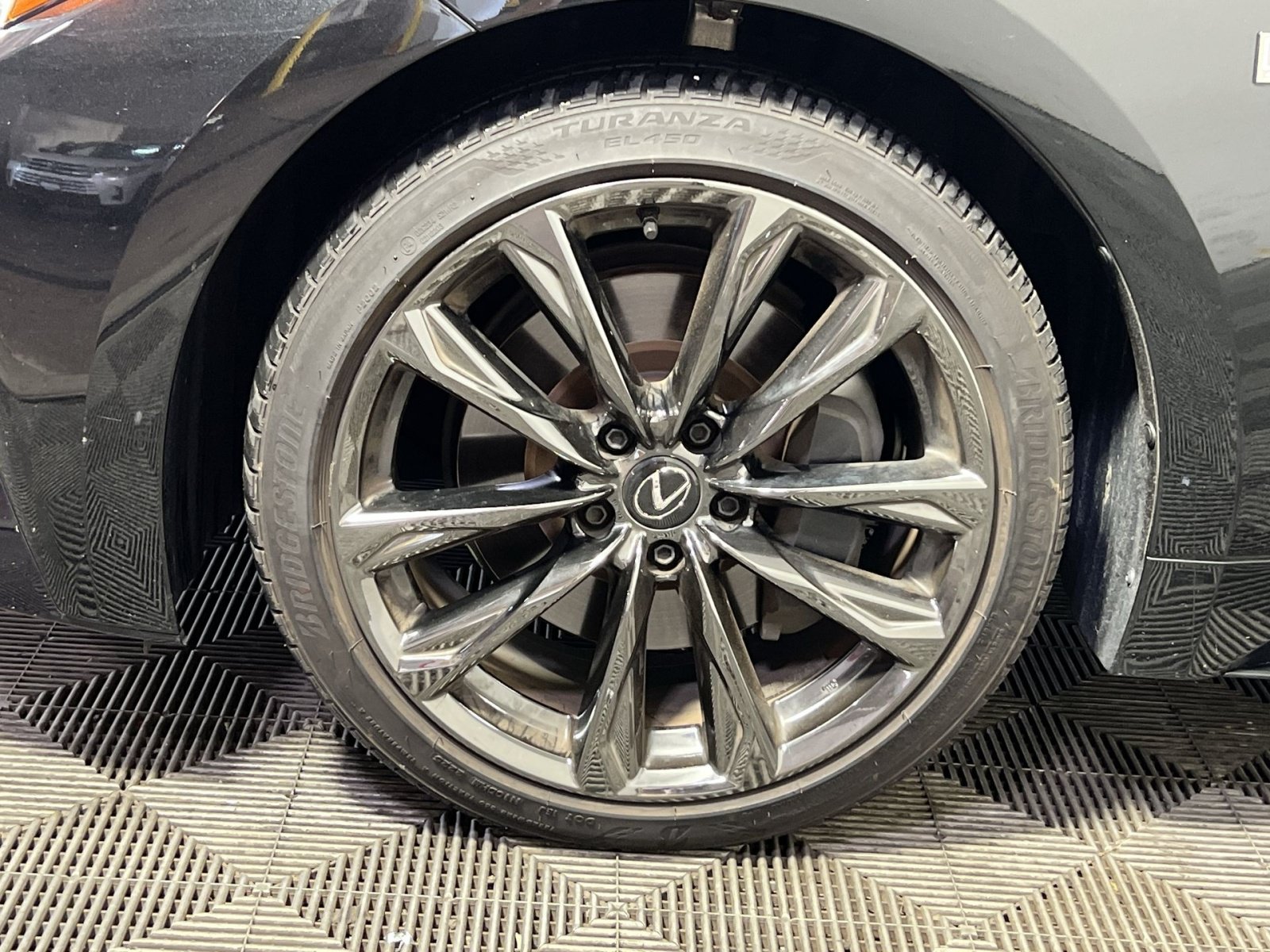 Used 2025 Lexus IS 350 F Sport w/ Navigation Package AWD/4WD image 11