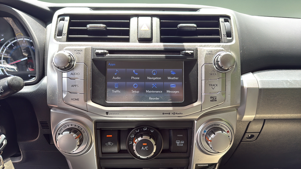 Used 2018 Toyota 4Runner SR5 Premium AWD/4WD image 26
