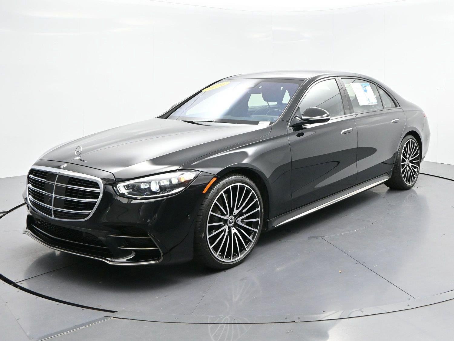 Used 2024 Mercedes-Benz S 580 4MATIC Sedan image 3