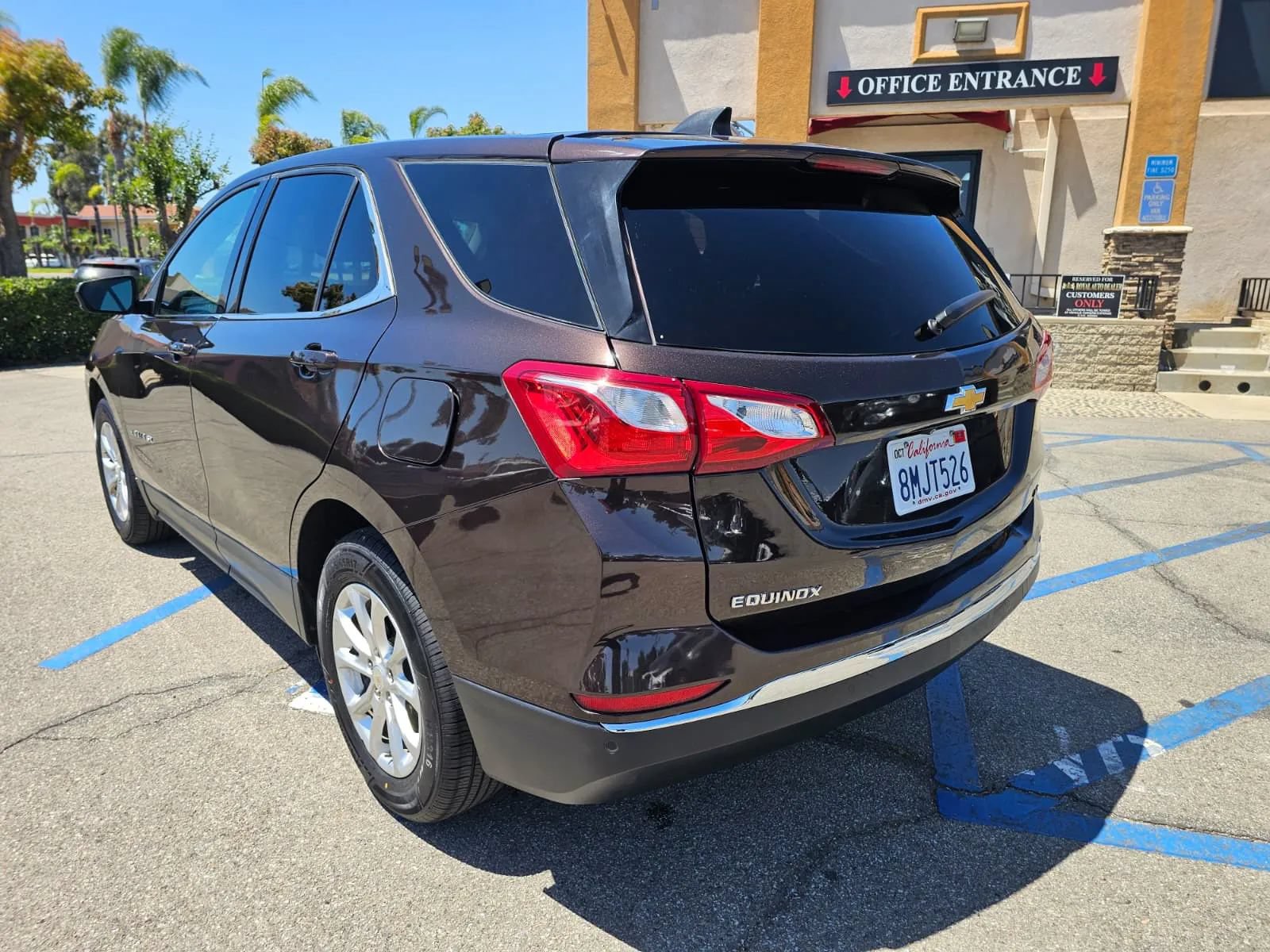 Used 2020 Chevrolet Equinox LT FWD image 7