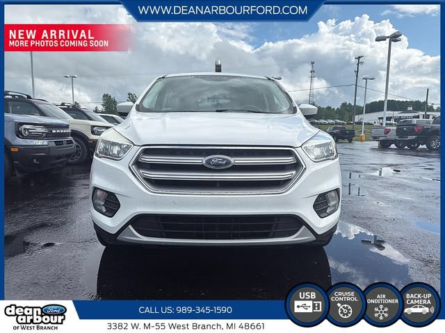 Certified 2017 Ford Escape SE FWD image 2