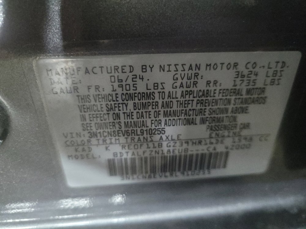 Used 2024 Nissan Versa SV FWD image 33