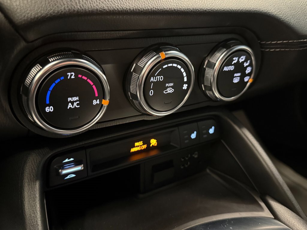 Used 2021 MAZDA MX-5 Miata RF Grand Touring image 13