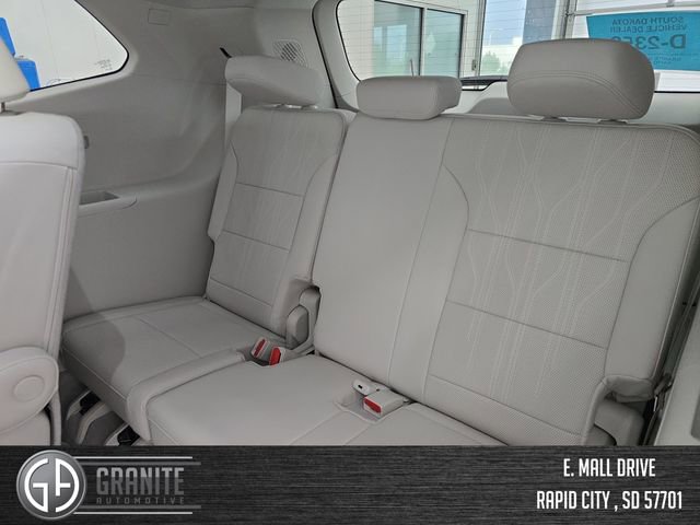 New 2026 Buick Enclave Avenir w/ Super Cruise Package image 38