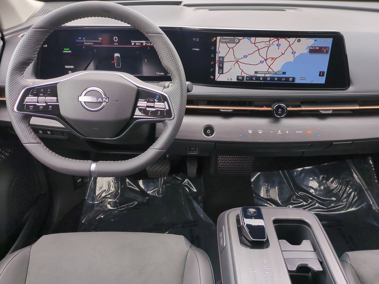 New 2024 Nissan Ariya AWD image 30