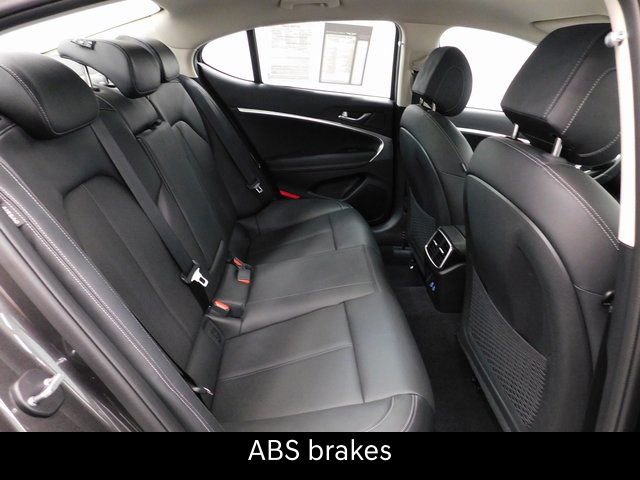 Used 2026 Genesis G70 2.5T image 28