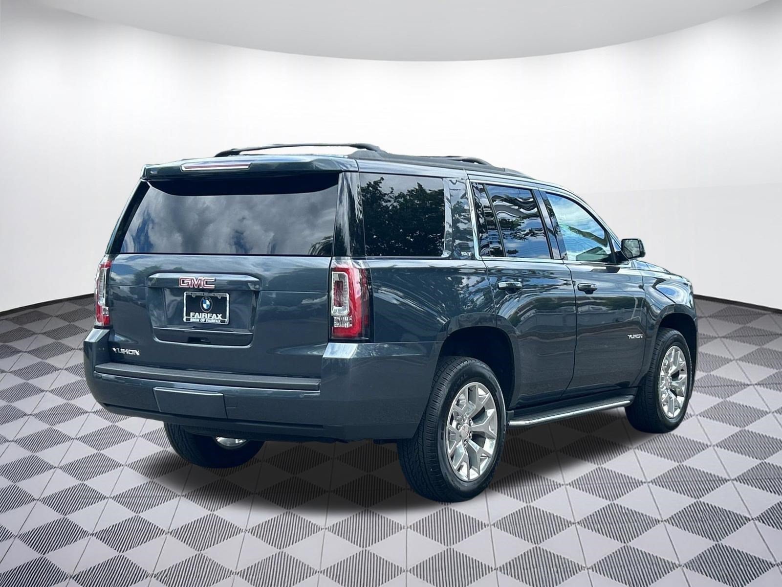 Used 2019 GMC Yukon SLT AWD/4WD image 9