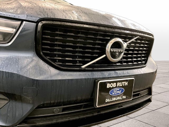 Used 2022 Volvo XC40 T5 R-Design w/ Advanced Package AWD/4WD image 30