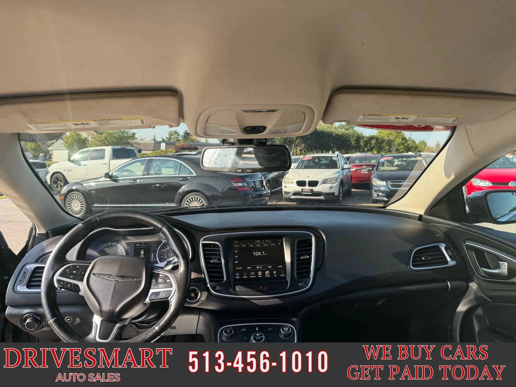 Used 2017 Chrysler 200 Limited Platinum w/ Comfort & Convenience Group image 8