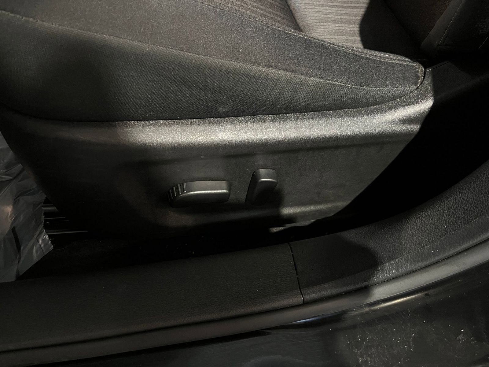 Used 2025 Nissan Altima 2.5 SV image 22