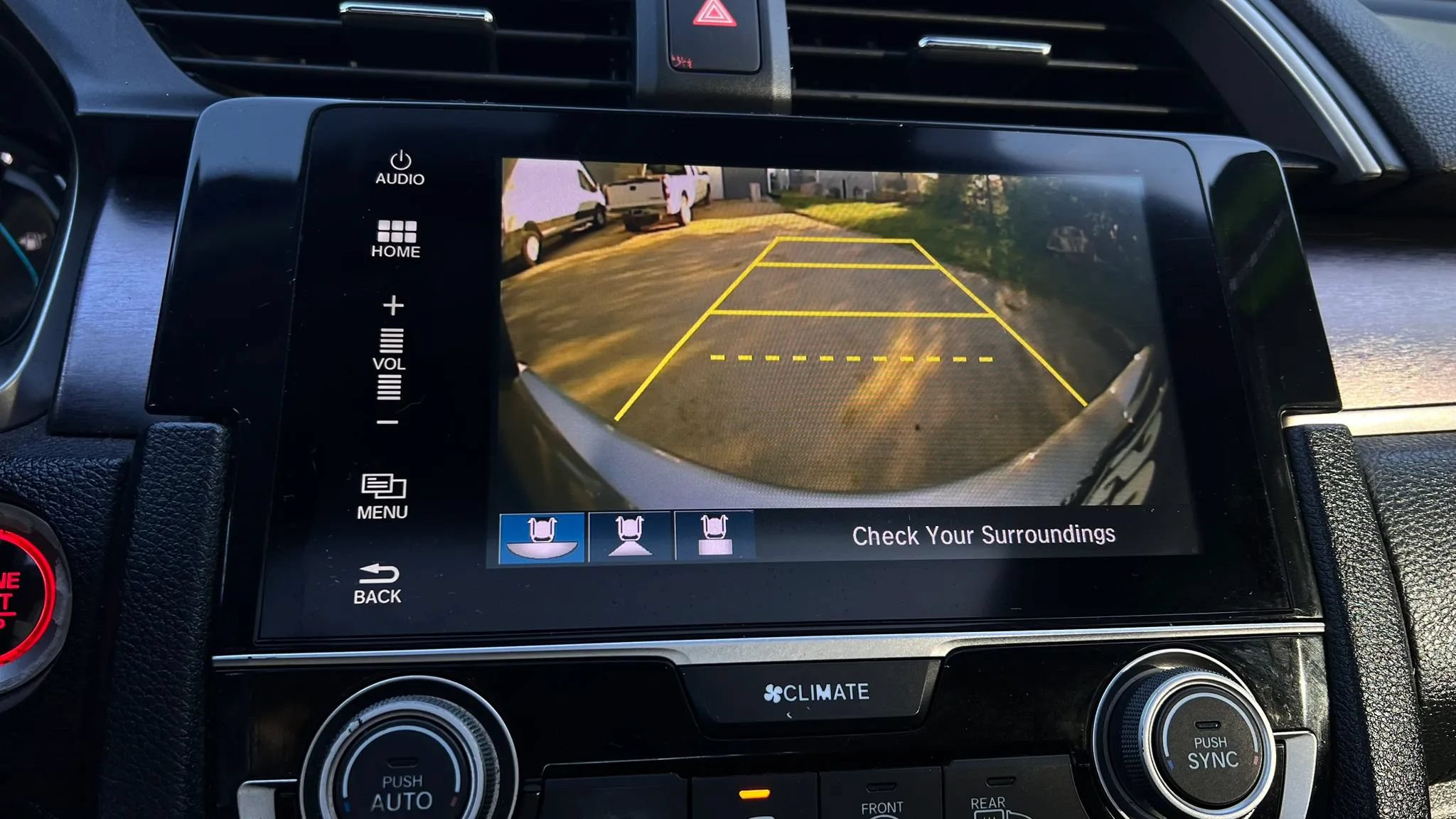 Used 2017 Honda Civic Touring image 38