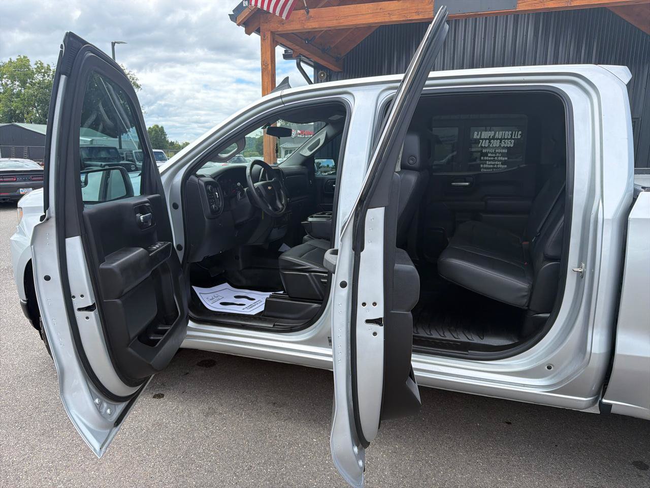 Used 2021 Chevrolet Silverado 1500 W/T w/ WT Convenience Package AWD/4WD image 7