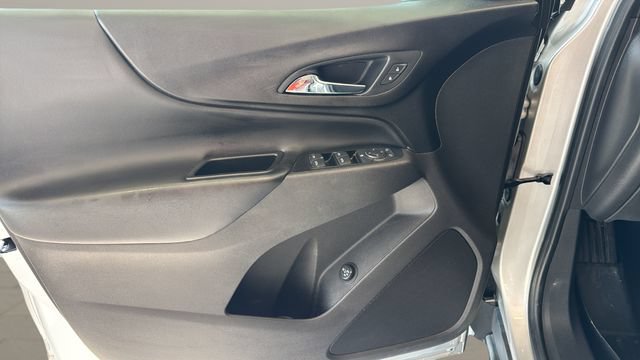 Used 2020 Chevrolet Equinox LT FWD image 11
