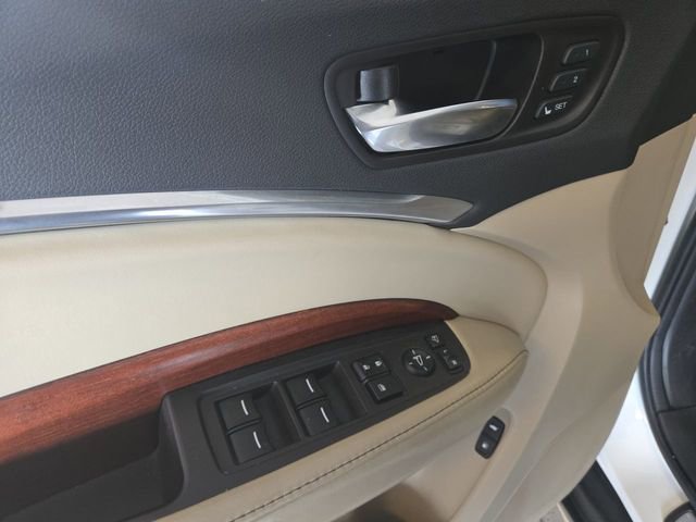 Used 2018 Acura MDX FWD w/ Advance Package image 13