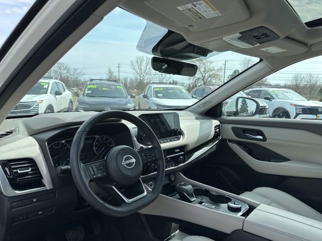 Used 2023 Nissan Rogue SL w/ SL Premium Package AWD/4WD image 23