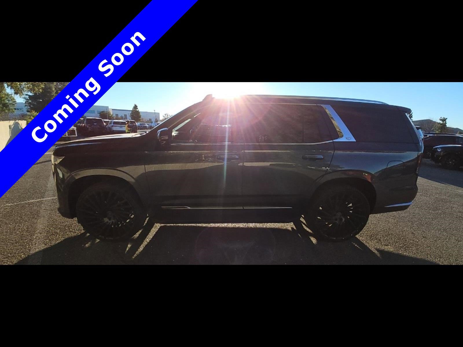 Used 2021 Cadillac Escalade Premium Luxury image 8