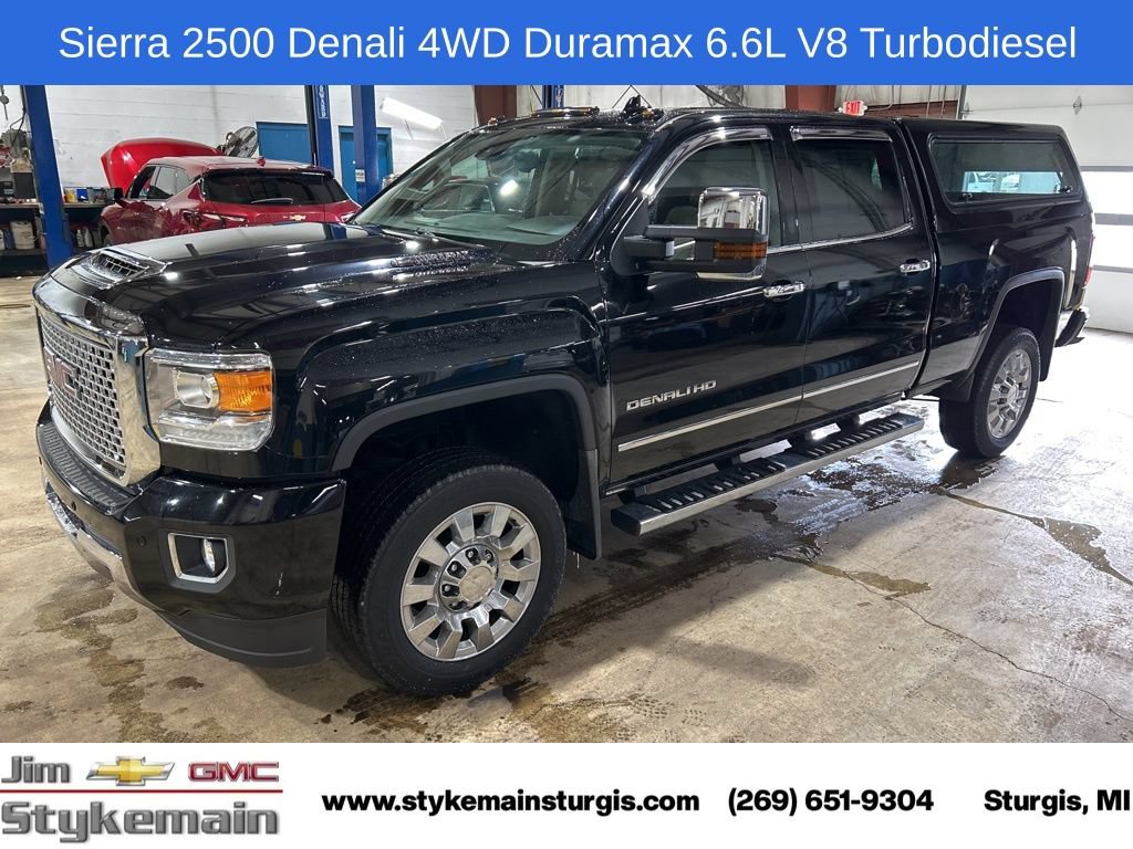 Used 2017 GMC Sierra 2500 Denali AWD/4WD image 1